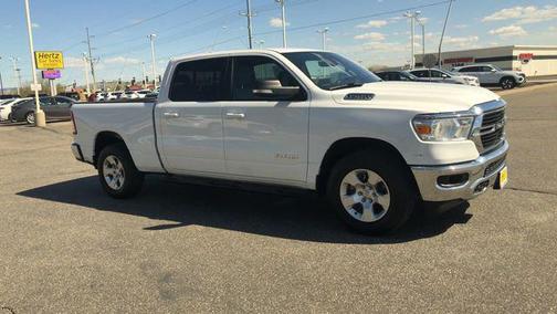 Bright White Clearcoat 2021 RAM 1500 Big Horn/Lone Star