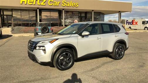 2025 Nissan Rogue SV