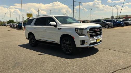 2024 GMC Yukon SLT