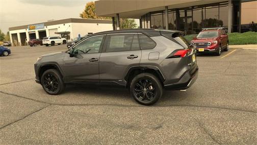 2024 Toyota RAV4 Hybrid SE