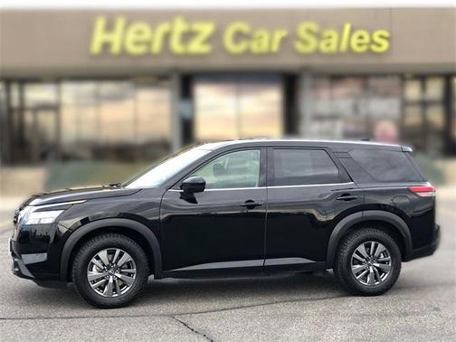 2024 Nissan Pathfinder S 4WD