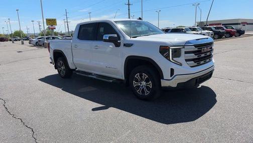 Summit White 2023 GMC Sierra 1500 SLE