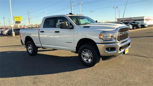 2024 RAM 2500 Big Horn Crew Cab 4x4 6'4' Box