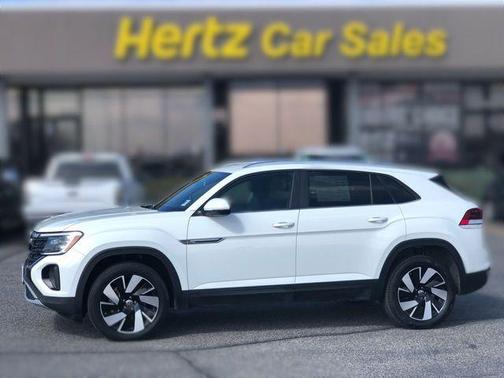 2025 Volkswagen Atlas Cross Sport 2.0T SE w/Technology 4MOTION