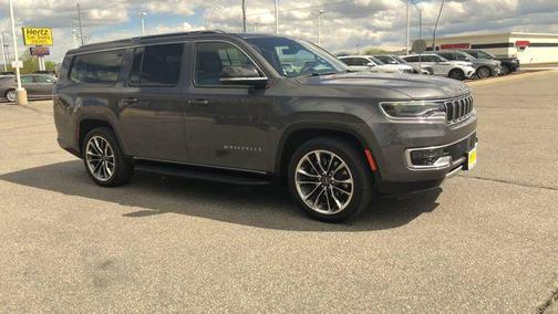Baltic Gray Metallic Clearcoat 2023 Jeep Wagoneer L Series II 4x4