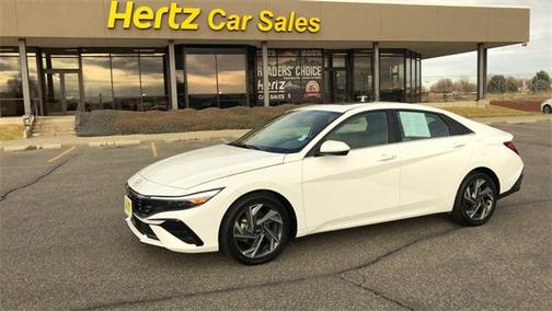 2025 Hyundai ELANTRA SEL