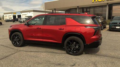 Radiant Red Tintcoat 2024 Chevrolet Traverse RS