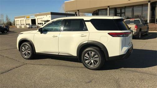 2024 Nissan Pathfinder S 4WD