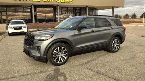 2025 Ford Explorer ST-Line