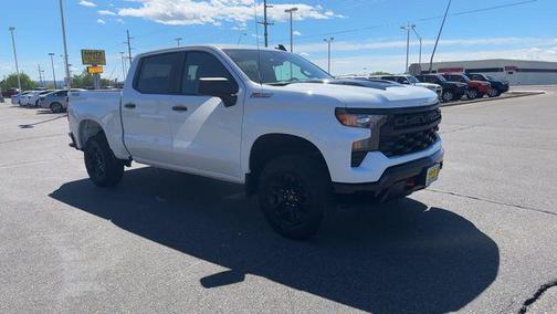 Summit White 2025 Chevrolet Silverado 1500 Custom Trail Boss