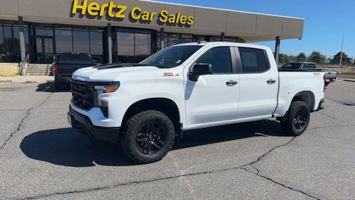 Summit White 2025 Chevrolet Silverado 1500 Custom Trail Boss