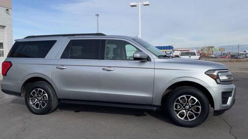 Iconic Silver Metallic 2023 Ford Expedition Max XLT