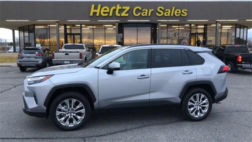 2025 Toyota RAV4 XLE Premium