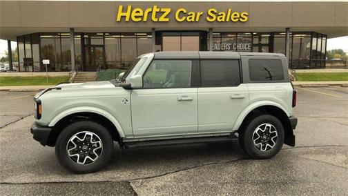 2024 Ford Bronco Outer Banks