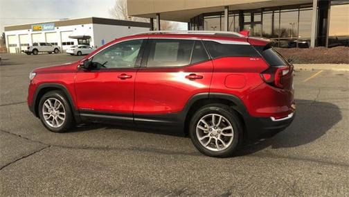 2024 GMC Terrain SLT