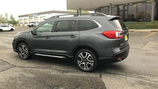 Magnetite Gray Metallic 2024 Subaru Ascent Limited 7-Passenger