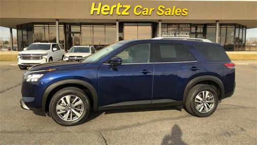 2025 Nissan Pathfinder SL 4WD