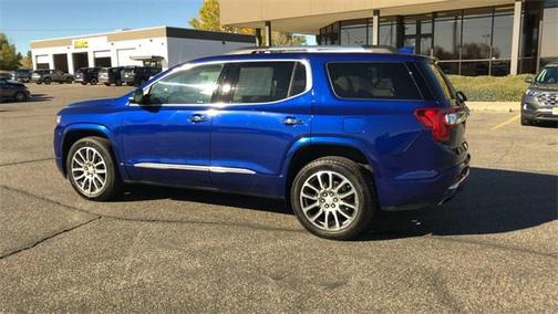 2023 GMC Acadia Denali