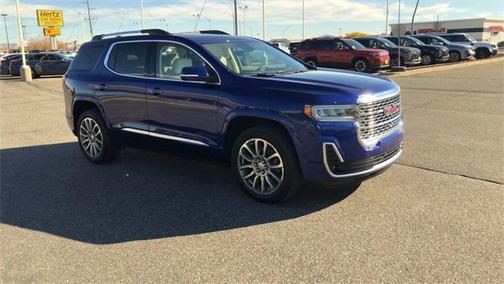 2023 GMC Acadia Denali