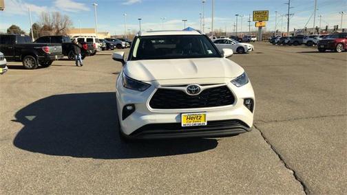 2024 Toyota Highlander XLE