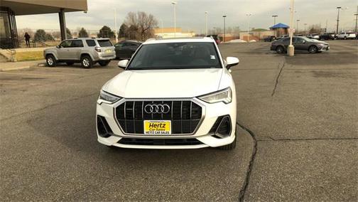 2025 Audi Q3 Premium 45 TFSI S line quattro Tiptronic
