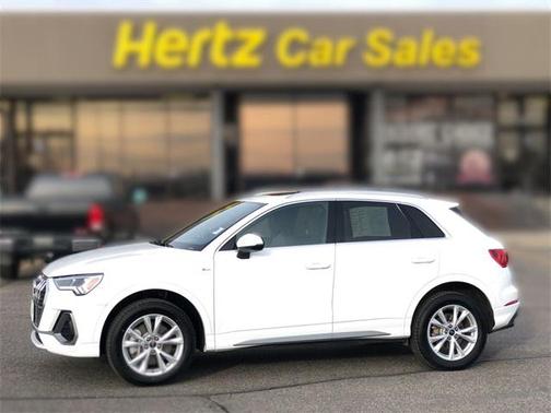 2025 Audi Q3 Premium 45 TFSI S line quattro Tiptronic