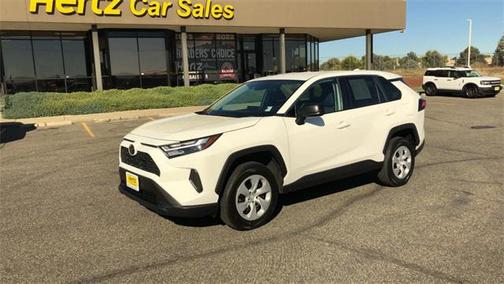 2024 Toyota RAV4 LE