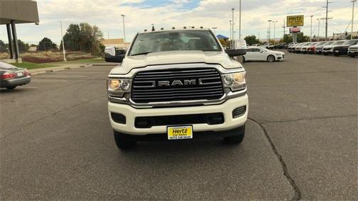 2023 RAM 3500 Laramie Crew Cab 4x4 6'4' Box