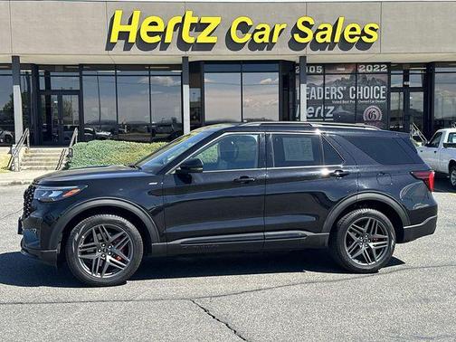 Agate Black Metallic 2025 Ford Explorer ST-Line