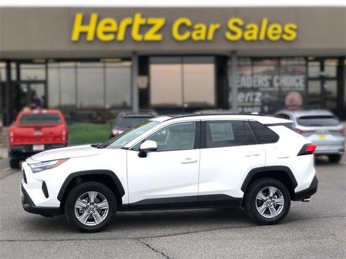 2024 Toyota RAV4 XLE