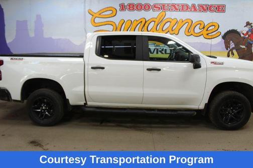 Summit White 2021 Chevrolet Silverado 1500 Custom Trail Boss