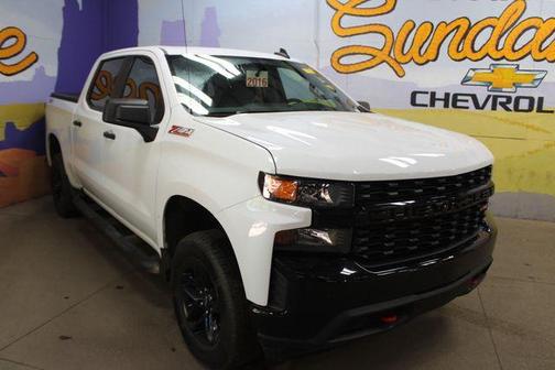 Summit White 2021 Chevrolet Silverado 1500 Custom Trail Boss