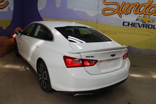 Summit White 2021 Chevrolet Malibu RS