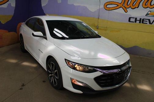 Summit White 2021 Chevrolet Malibu RS