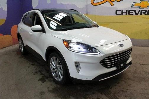 2021 Ford Escape Titanium Hybrid