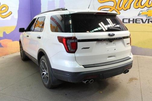 2018 Ford Explorer sport