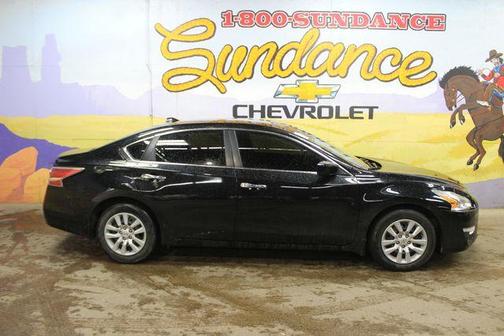 Black 2015 Nissan Altima 2.5