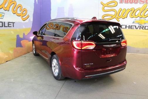 2020 Chrysler Pacifica Touring-L