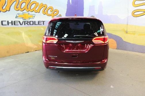 2020 Chrysler Pacifica Touring-L