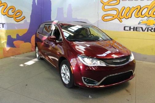 2020 Chrysler Pacifica Touring-L