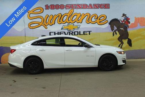Summit White 2020 Chevrolet Malibu 1LS