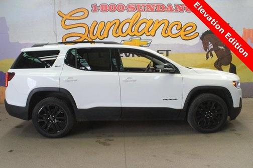 2022 GMC Acadia SLT