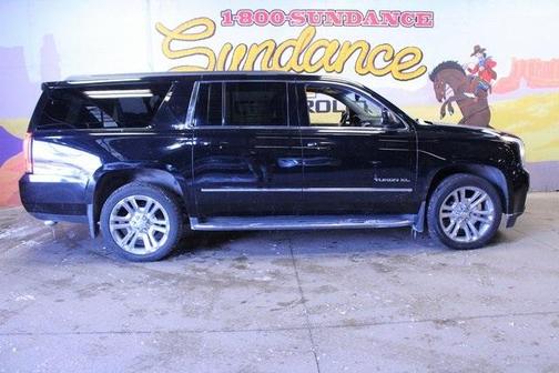 2017 GMC Yukon XL SLT