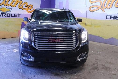 2017 GMC Yukon XL SLT