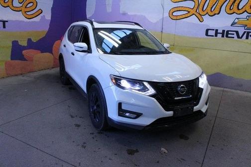 2017 Nissan Rogue SV