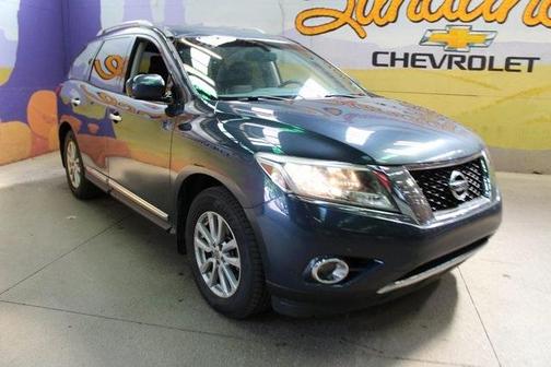 2016 Nissan Pathfinder SL