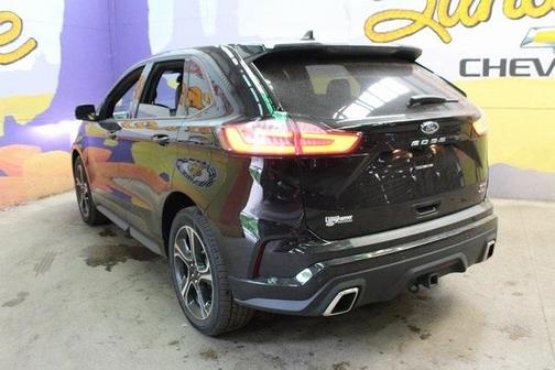 2022 Ford Edge ST