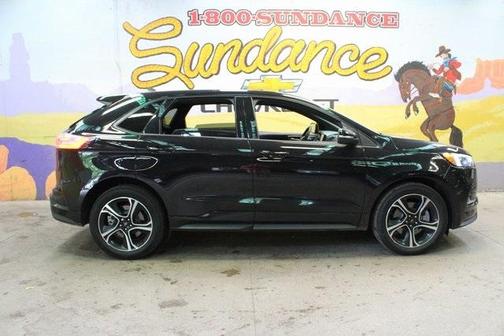 2022 Ford Edge ST