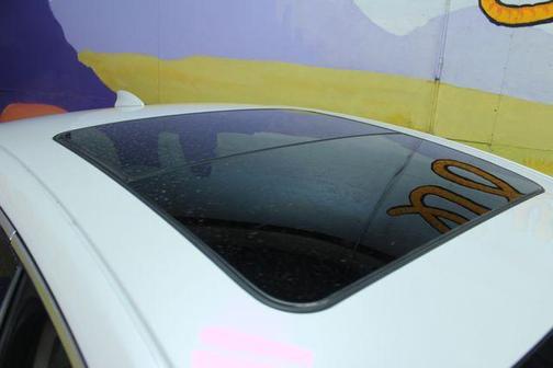 White Frost Tri-Coat 2018 Buick LaCrosse Essence