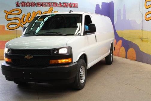 2025 Chevrolet Express 2500 Work Van
